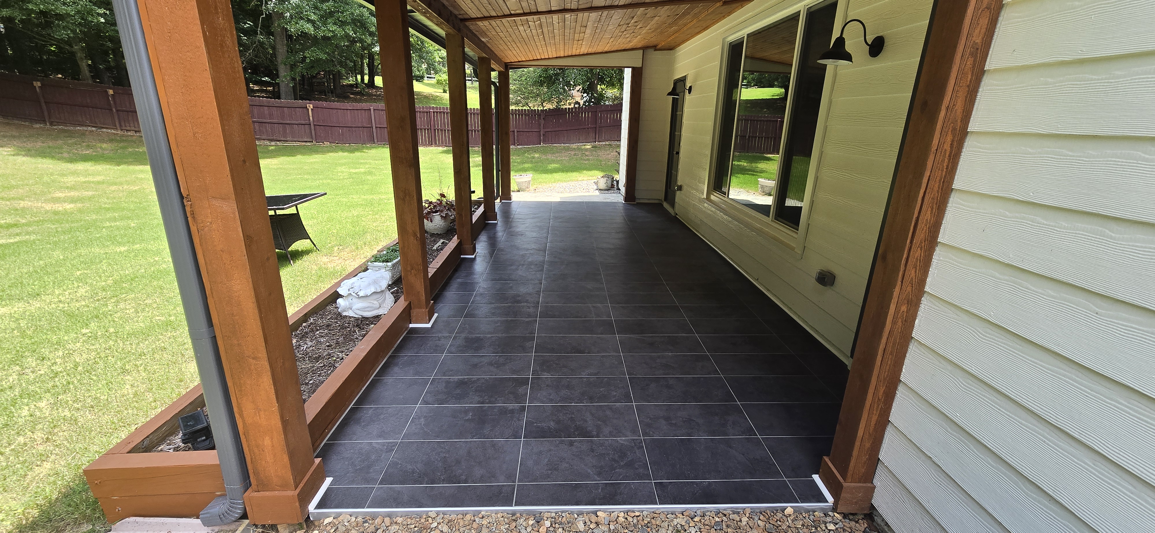 Ceramic tile floor – North Georgia